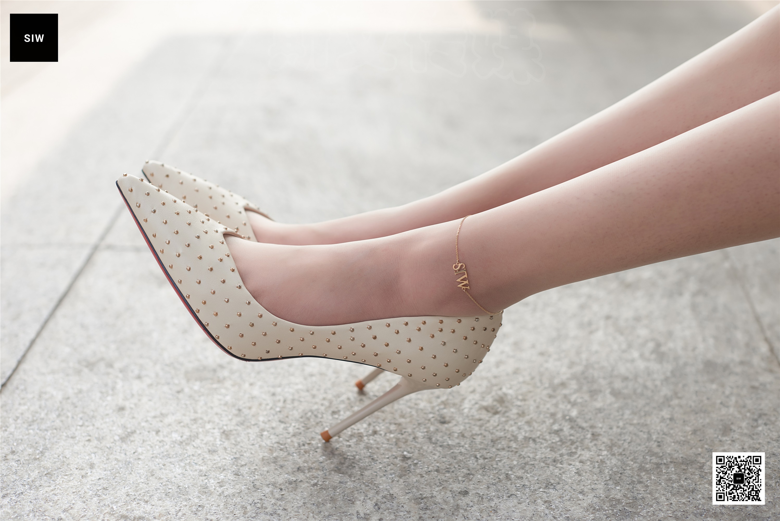 SIW斯文传媒 VOL.014 月台少女-丽莉